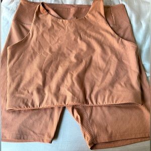 EUC Girlfriend Collective Rib set